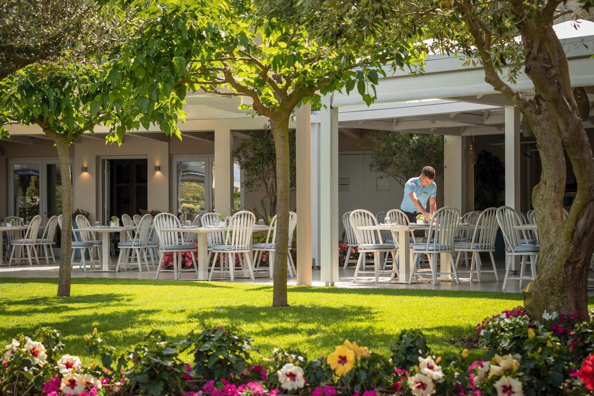 Sani Club Hotel Exterior photo